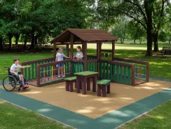 casetta fate inclusiva strongplast foto