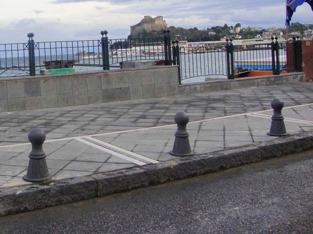 dissuasore 708 ghisa acciaio foto Ombrone