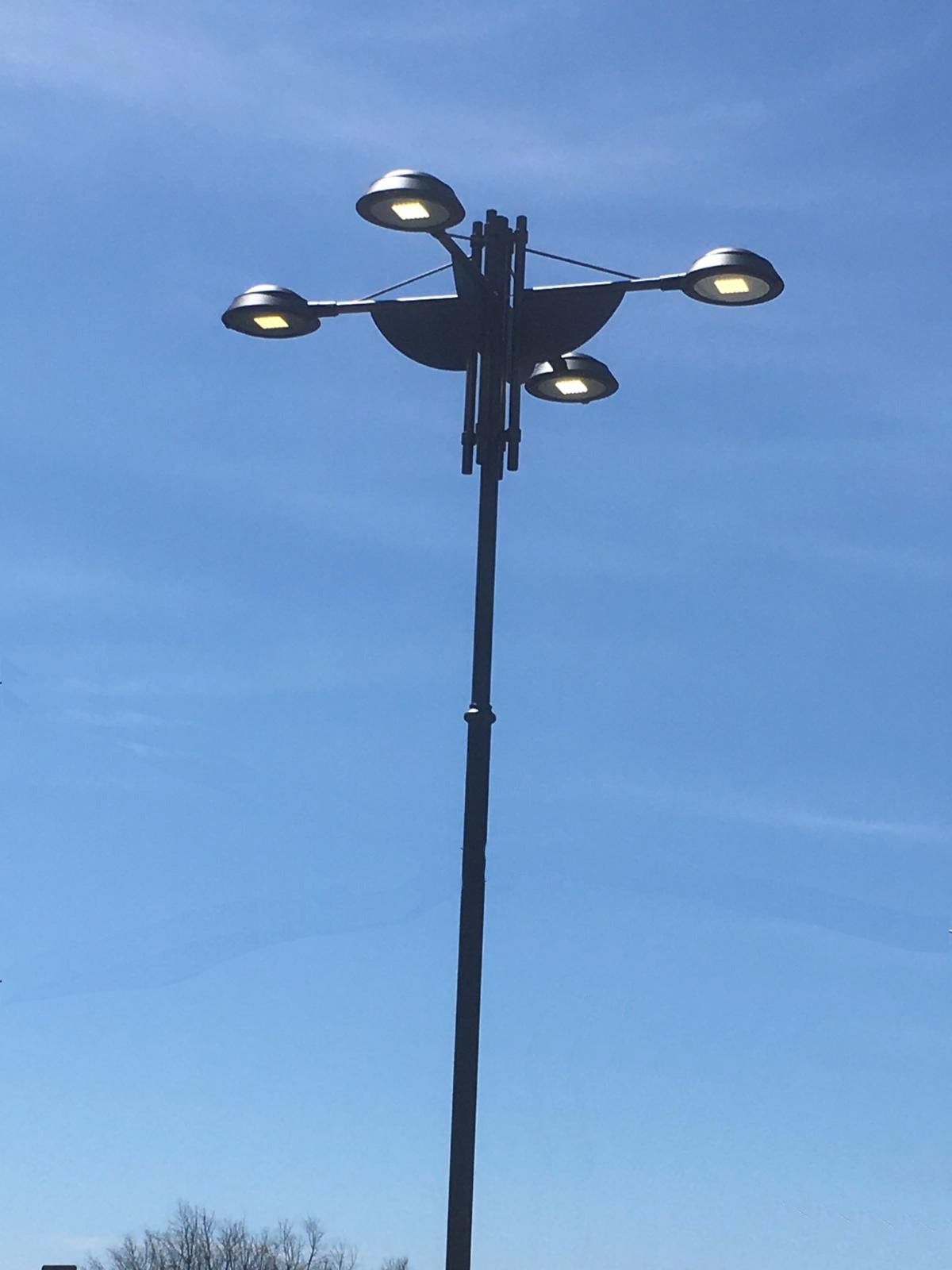 sky pole four arms led palo quattro bracci stradale rotatorie