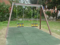 Columpio en plastico recyclado