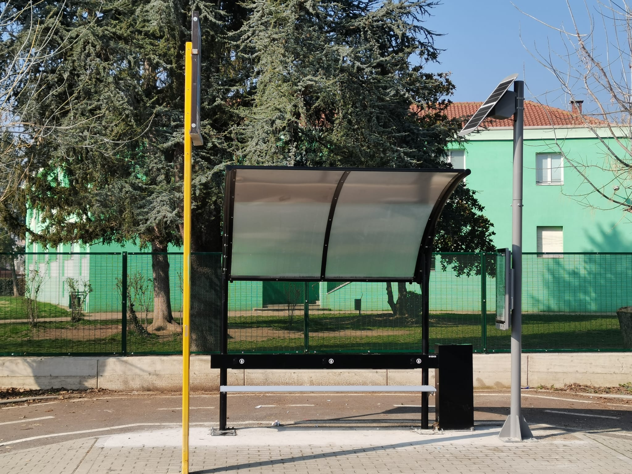 Pensiline ARCO SMART - Volvera - Arco Smart Marquesina Carga Ebike Arco Smart Marquesina Carga Ebike