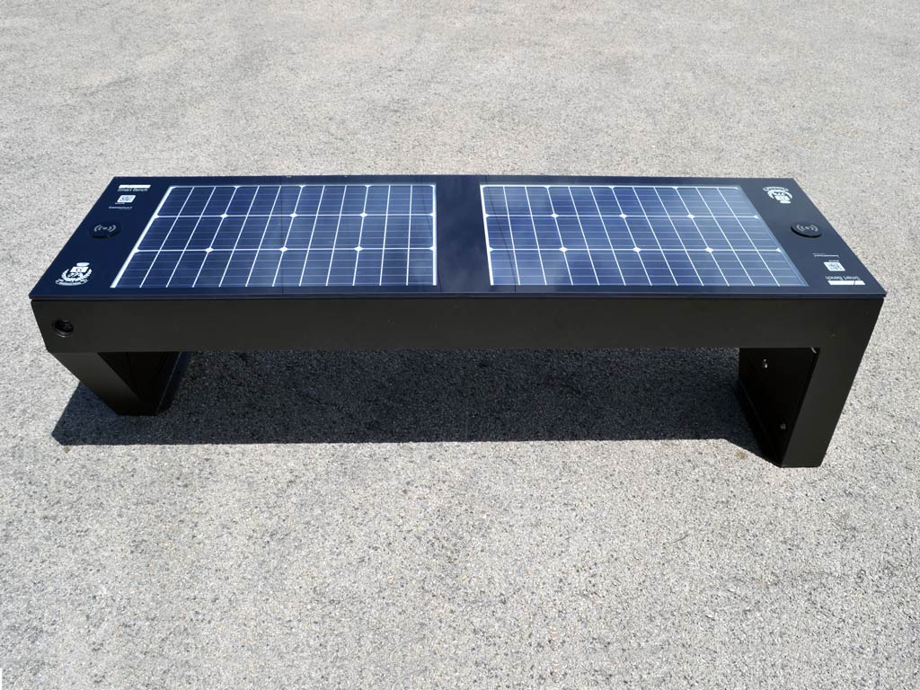 Smart City products - Panchina Viva Smart Bench Senza Schienale Fotovoltaica Foto 3 Panchina Viva Smart Bench Senza Schienale Fotovoltaica Foto 3