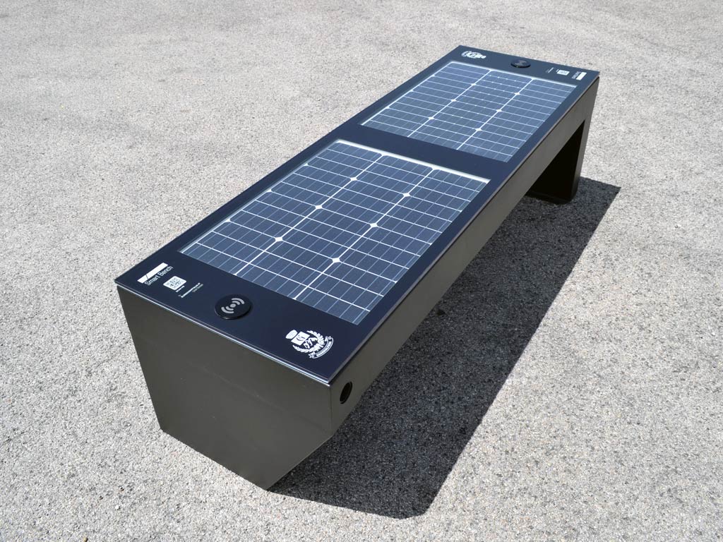 Smart City products - Panchina Viva Smart Bench Senza Schienale Fotovoltaica Foto 4 Panchina Viva Smart Bench Senza Schienale Fotovoltaica Foto 4