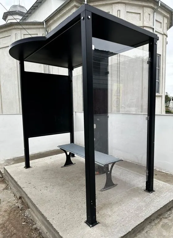 pensilina smart bus shelter with smart totem church